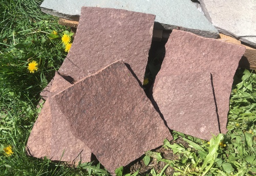 Плитняк лемезит бордовый для цоколя 1,5-2 см купить в Кумертау