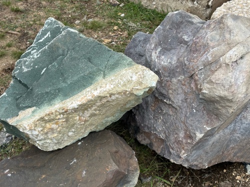 Камни для ландшафтного дизайна зелёные 10-60 килограмм купить в Кумертау