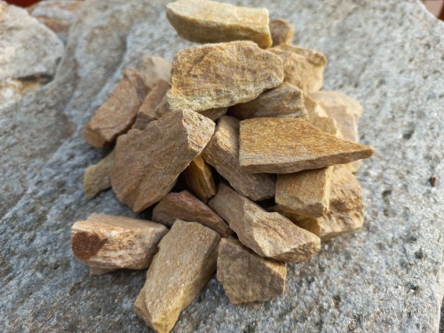 Златолит жёлтый декоративная каменная крошка купить в Кумертау