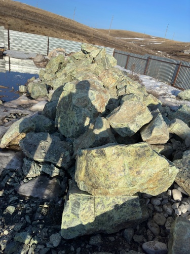 Камни для ландшафтного дизайна зелёные 10-60 килограмм купить в Кумертау