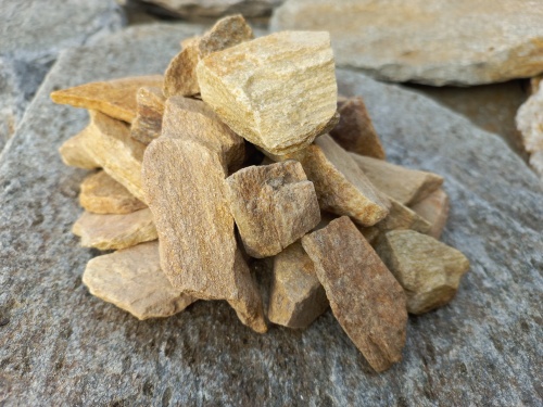 Златолит жёлтый декоративная каменная крошка купить в Кумертау