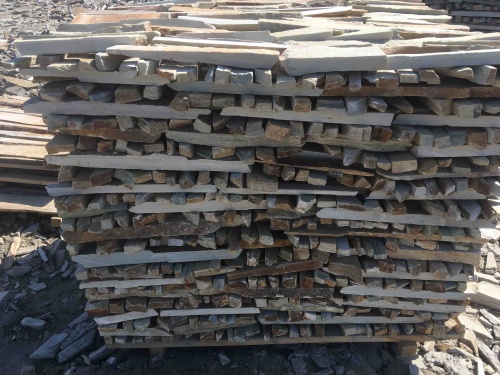 Горбушка златолит золотистый для облицовки купить в Кумертау