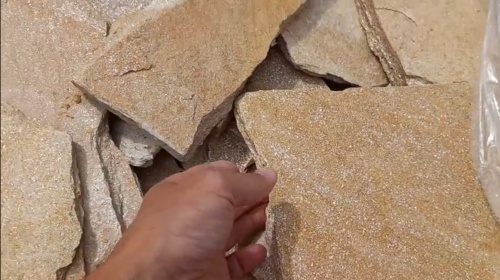 Плитняк златолит жёлтый золотистый для отмостки купить в Кумертау