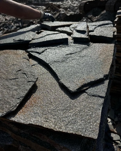 Плитняк златолит серебристый для фасада купить в Кумертау