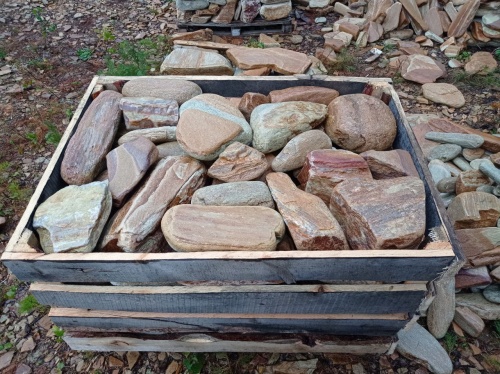 Златолит жёлтый, жёлто-зелёный глыбки и валуны для ланшафтного дизайна купить в Кумертау